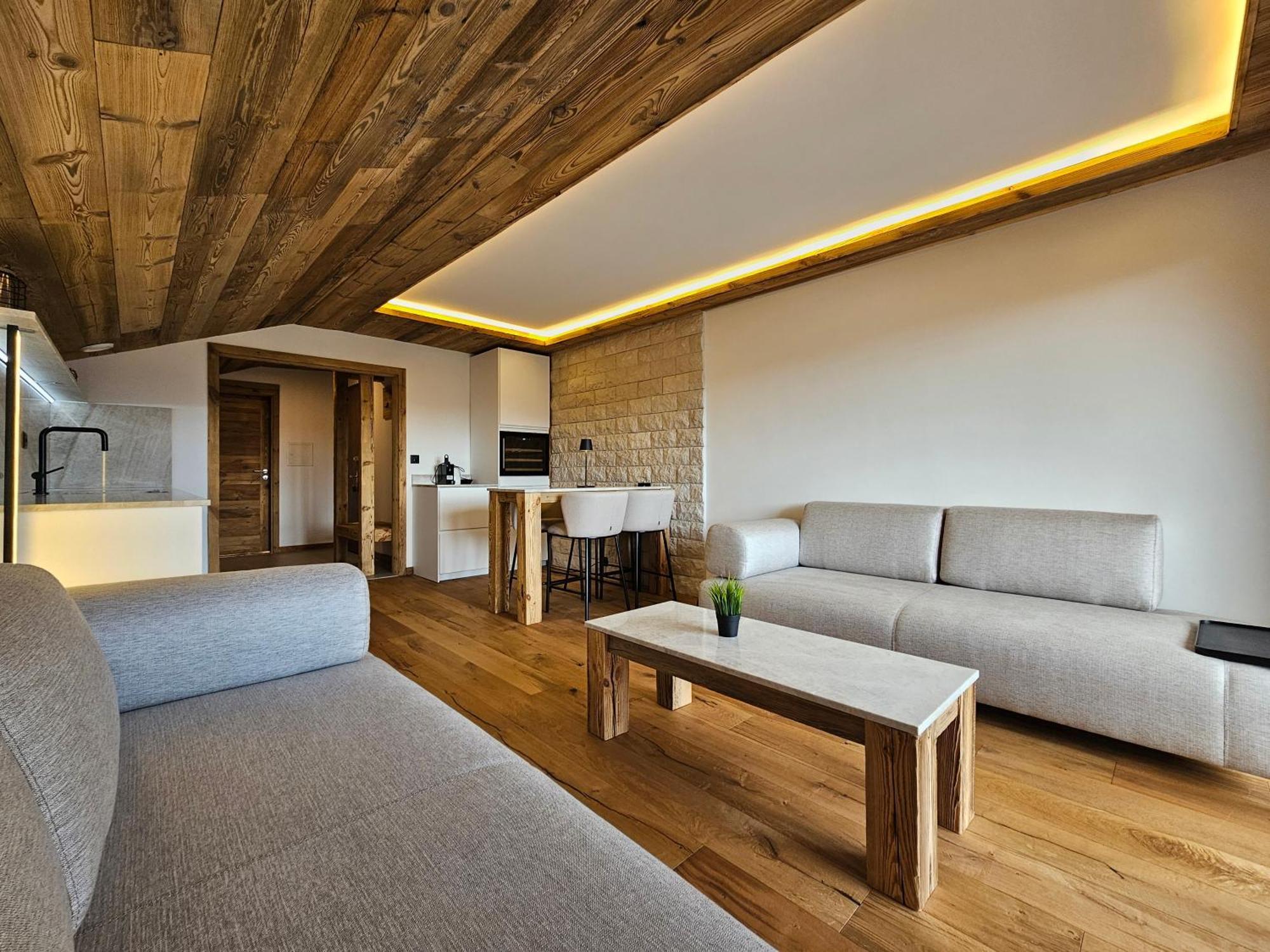 Appartement Magnifique Attique Avec Vue Sur Le De La Moubra